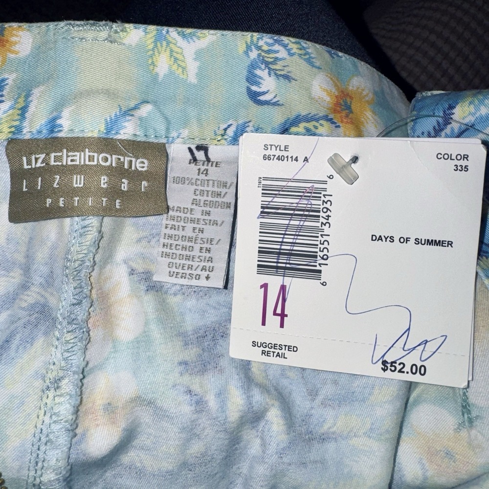 Liz Claiborne Lizwear VTG Cotton Skort Petite 14 NWT Blue Tropical Snap Zip Fly - Picture 6 of 6
